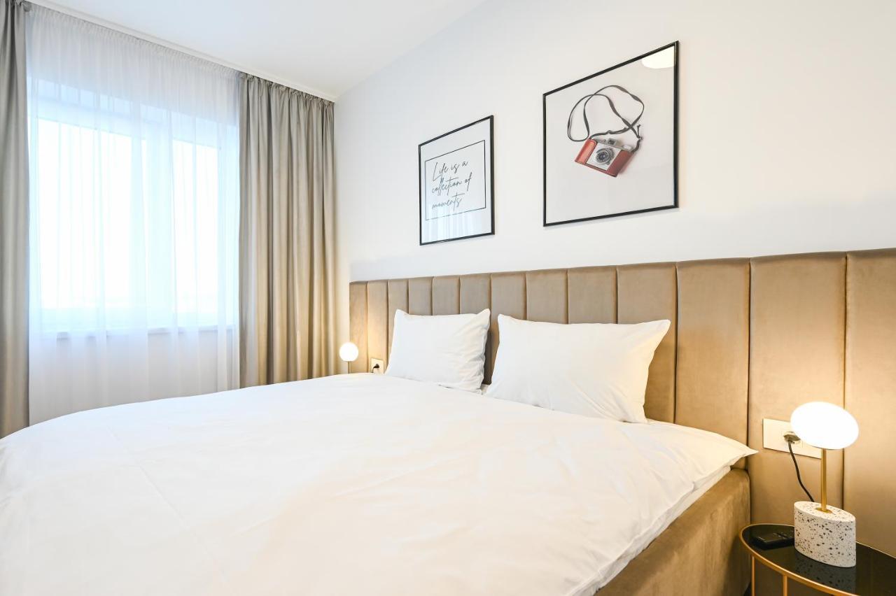 Ferienwohnung Km Flats Oradea Exterior foto